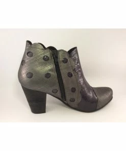 Gold Button -kost paris shop gold button 5